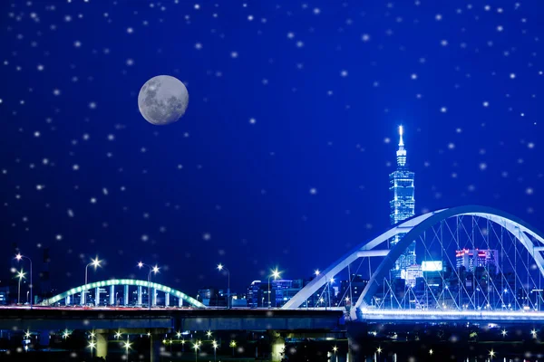 Nieve sentido de la noche de la ciudad de Taipei —  Fotos de Stock