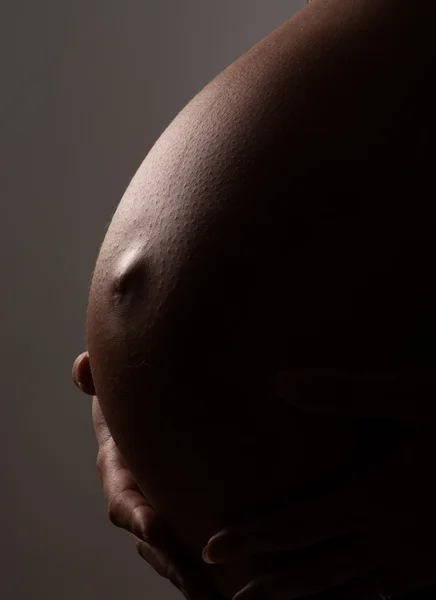 Pancia della donna incinta — Foto Stock