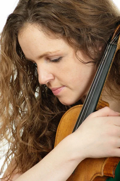 바이올린을 가진 빨강 머리 여자 — 스톡 사진