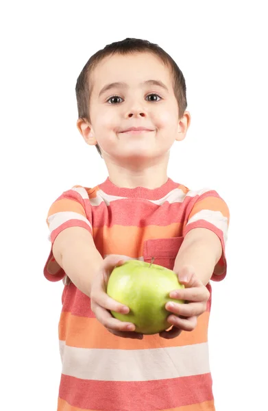 Sorrindo menino dá maçã — Fotografia de Stock