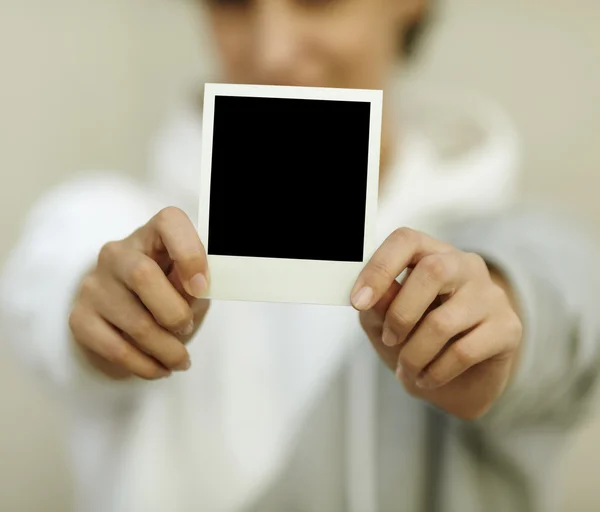 Teen with photo — Stock Photo, Image