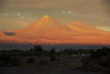 Licancabur volcano clipart