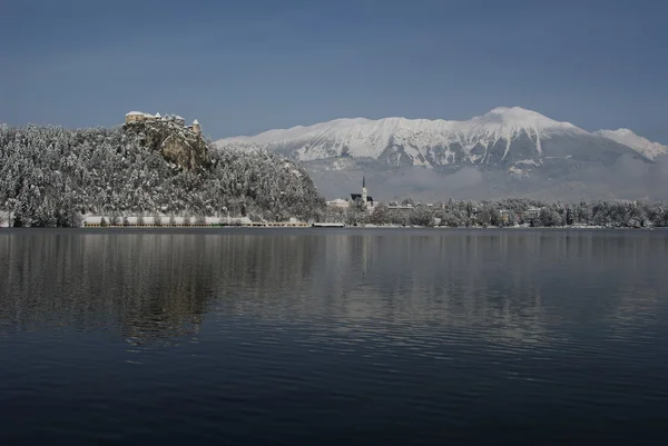 Castello di Bled e Mt. Stol. — Foto Stock