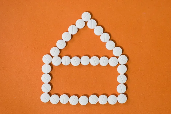 Huset från vita p-piller — Stockfoto