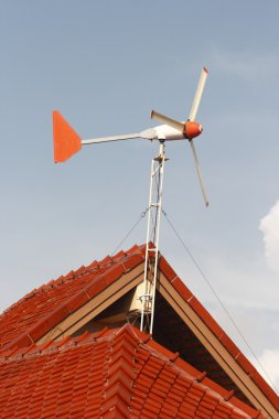 Rüzgar Türbini üst çatı