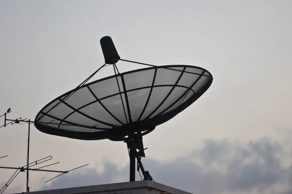 Uydu anteni — Stok fotoğraf