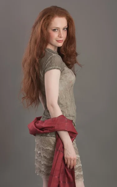 아름 다운 빨간 머리 소녀 스톡 이미지