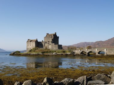 Eilean Donan castle of Scotland clipart