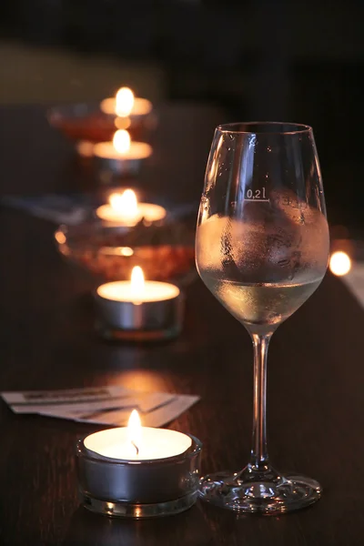 Wine glass in bar — Stock Photo, Image