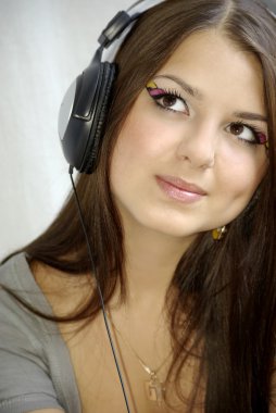 Kız dj