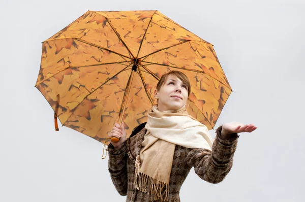 Femme avec un parapluie — Photo