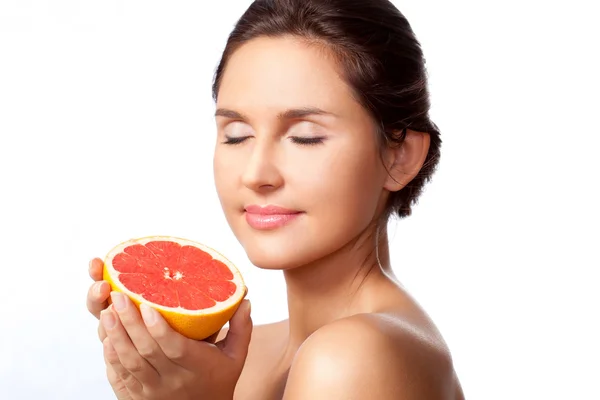 Krásná Žena Portrét Polovinu Grapefruitu — Stock fotografie
