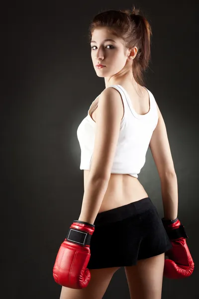 Fiatal nő boxer — Stock Fotó
