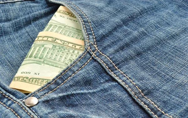 Der Vordertasche Jeans Gebaut Dollars — Stockfoto