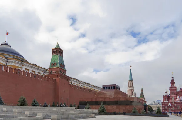Türbesi, kremlin duvarı, pantheon — Stok fotoğraf