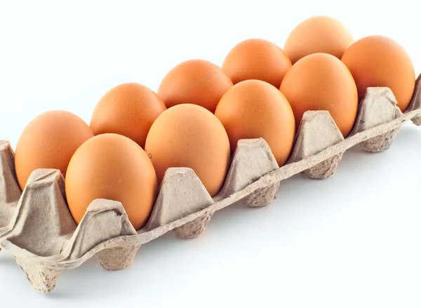Δέκα Αυγά Κασέτα Λευκό Φόντο Απομονωμένα — Φωτογραφία Αρχείου