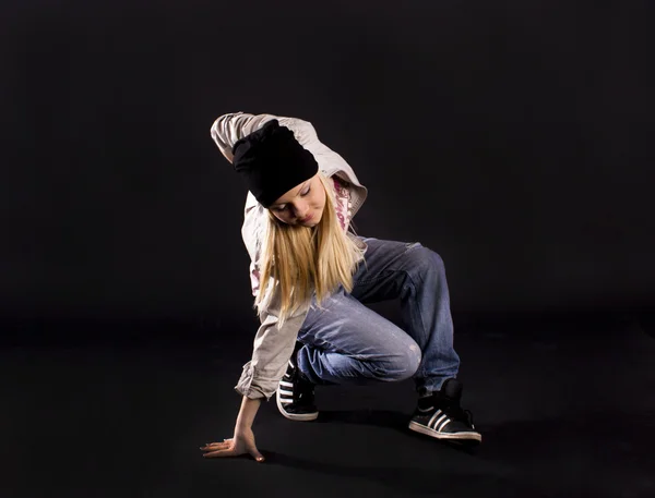 Modern Dans Hip Hop Flicka Dansare Svart Bakgrund — Stockfoto