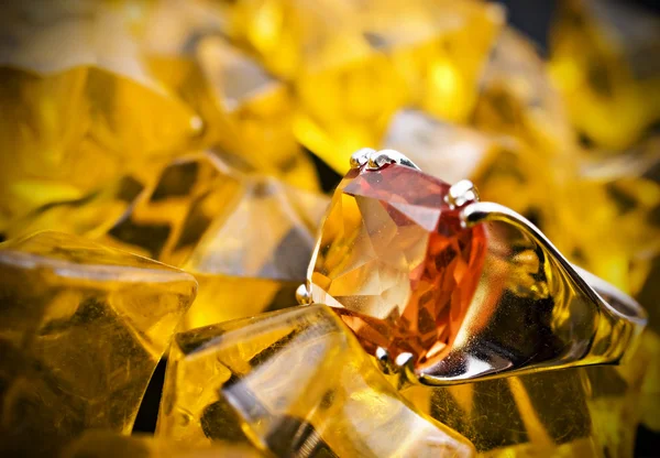 Retro Régi Ezüst Gyűrű Drágakő Narancssárga Narancssárga Kövekkel — Stock Fotó