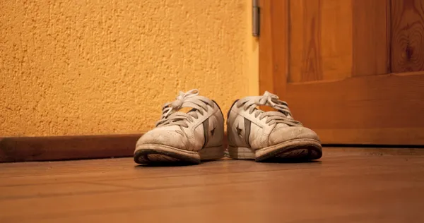 Zapatillas viejas — Foto de Stock