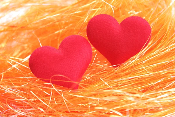 Dvojice Srdce Oranžové Hnízdo Vlákna — Stock fotografie