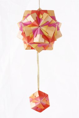 el yapımı origami kusudama kağıt topu