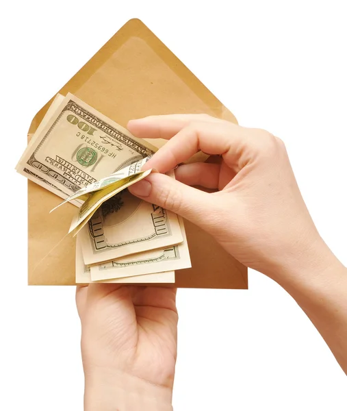 Hände zählen Bargeld in einem Umschlag — Stockfoto