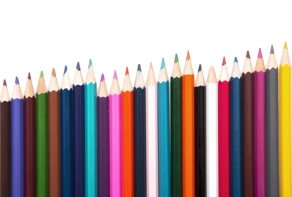 Färgade pennor, isolerade på den vita bakgrunden. — Stockfoto