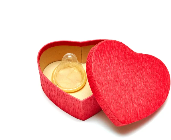 Preservativos en una caja para regalos —  Fotos de Stock