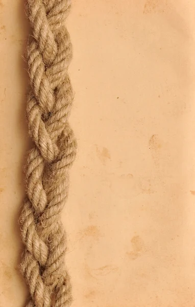 Старая бумага с веревкой — стоковое фото
