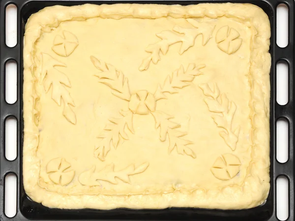 Raw pie dough crust — Stock Photo, Image
