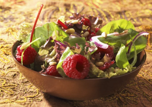 Salade with rasberry's — Stock Photo, Image