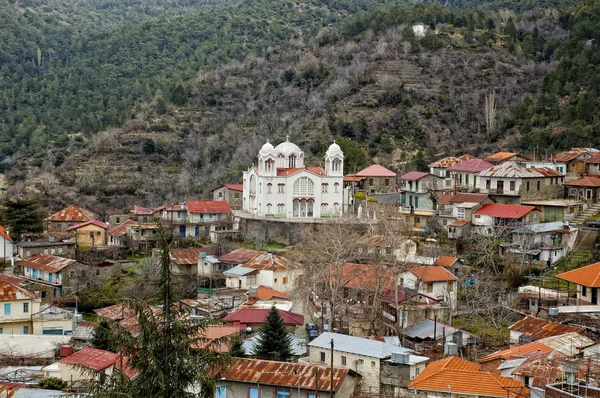 Деревня Педулас в горах Троодоса — стоковое фото
