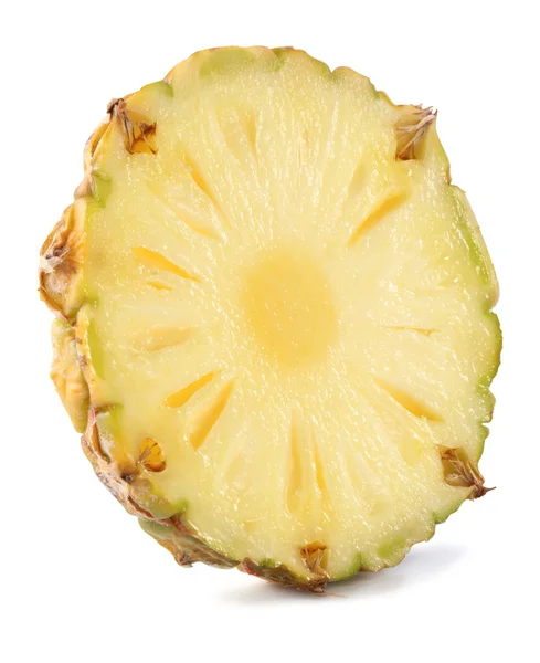 Frischer Querschnitt der reifen Ananas. — Stockfoto