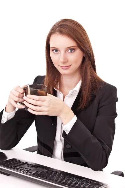 Jovem mulher de negócios segurando uma xícara de café. — Fotografia de Stock