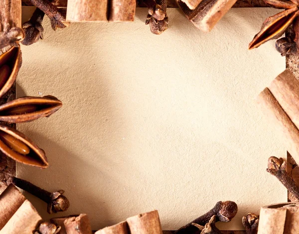 Bild konsistens av papper på kök kryddor. — Stockfoto