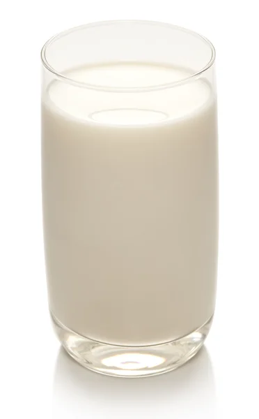 Glas melk op een wit — Stockfoto