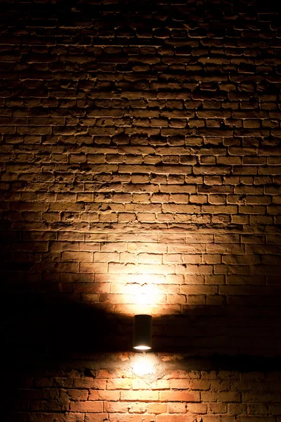 Muurverlichting in het donker — Stockfoto