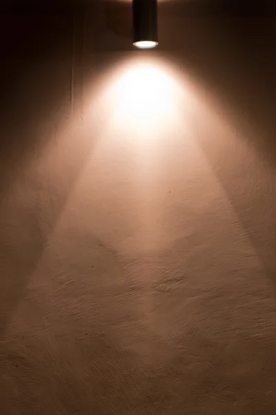 Illuminated single wall — Stock Photo, Image