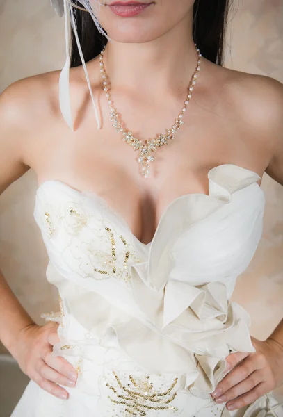 Noiva sexy em branco — Fotografia de Stock