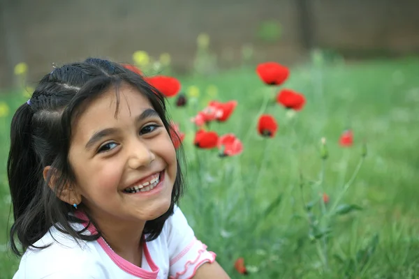 Małe Dziewczynki Ogród — Zdjęcie stockowe