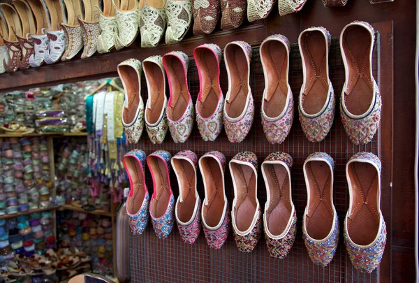 Arabische schoenen — Stockfoto