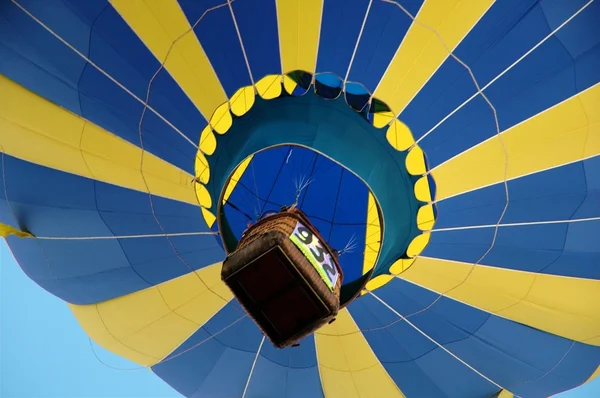 Mavi balon — Stok fotoğraf