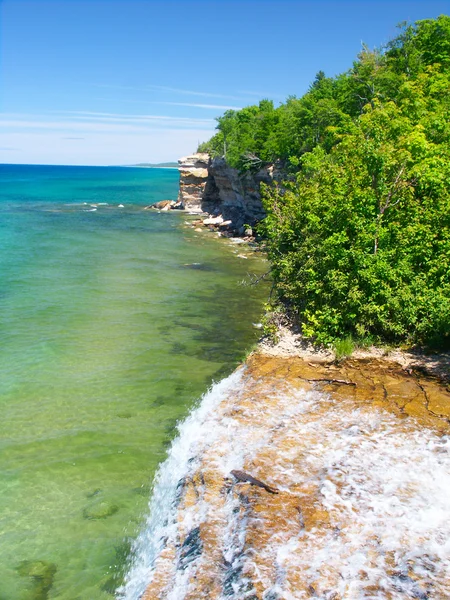 Spray Felső Superior Kilátás Tartozik Képen Sziklák Nemzeti Lakeshore Michigan — Stock Fotó