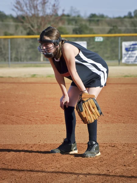 Fiatal lány softball játékos — Stock Fotó