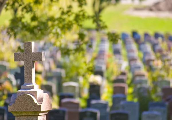 Bergfriedhof — Stockfoto