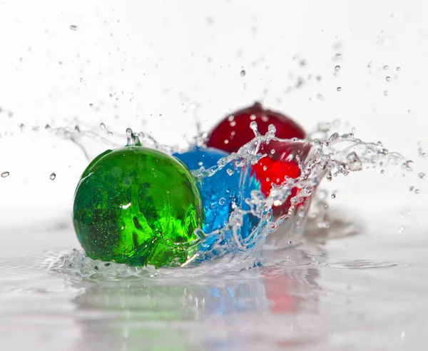 Spheres&water — Stock Photo, Image