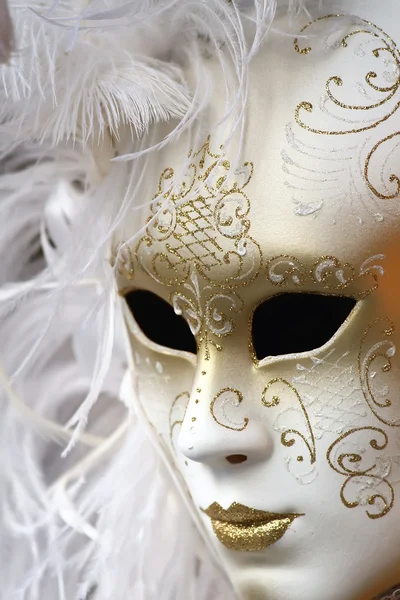 Κοντινό κομμάτι από την παραδοσιακή αποκριάτικη μάσκα από τη Βενετία — Φωτογραφία Αρχείου