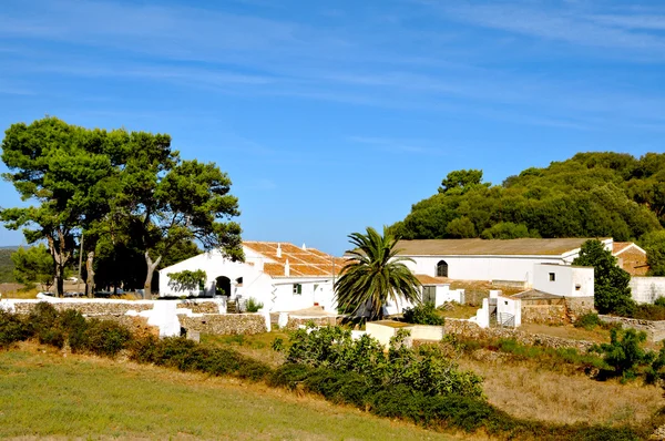 Antigua granja en Menorca, Islas Baleares, España — Foto de Stock