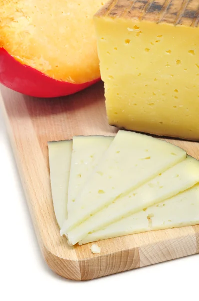 Bitar av olika spanska ost — Stockfoto