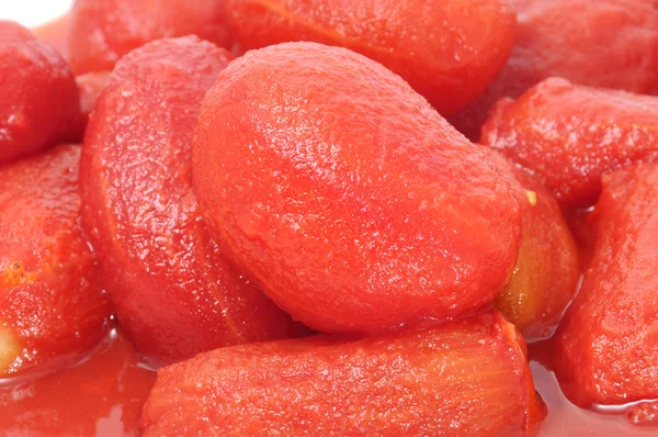 Ganze geschälte Tomaten — Stockfoto